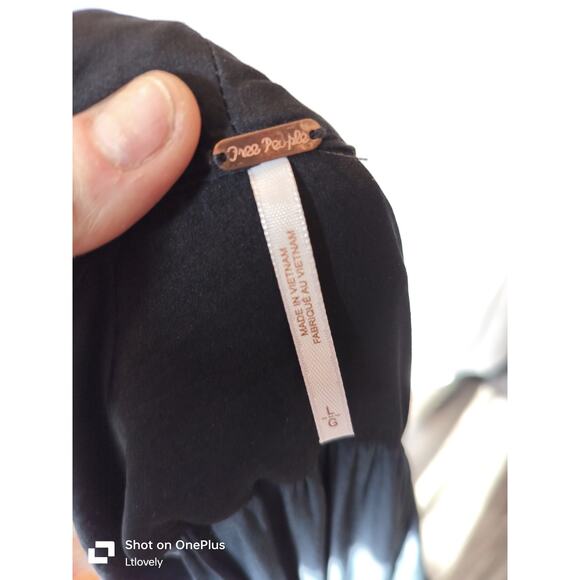 FREE PEOPLE (L)RUCHED, BUTTON FRONT, LONG BELL SLEEVES, NECK-TIE BLOUSE - Picture 13 of 13